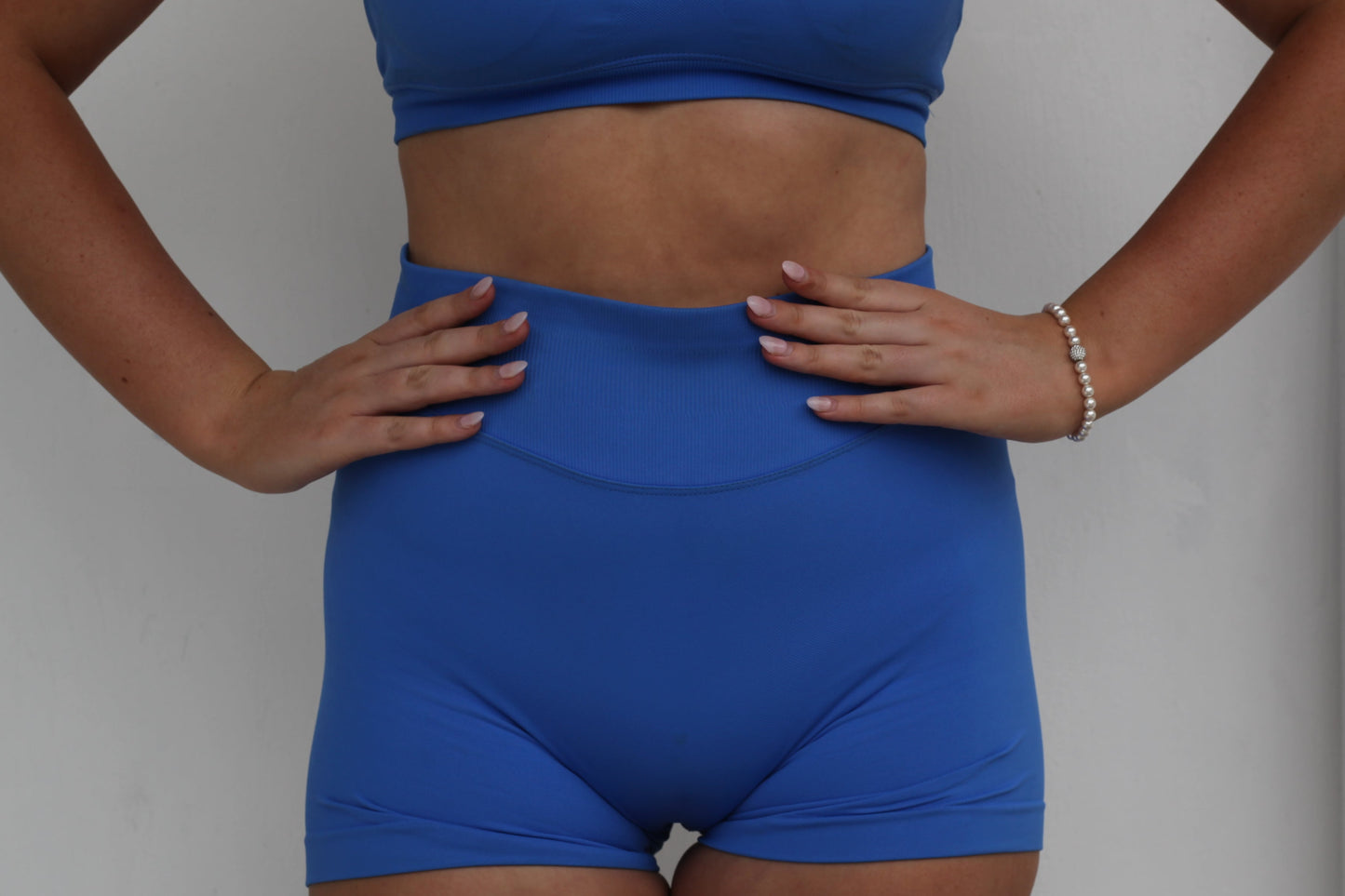 LUNA seamless short