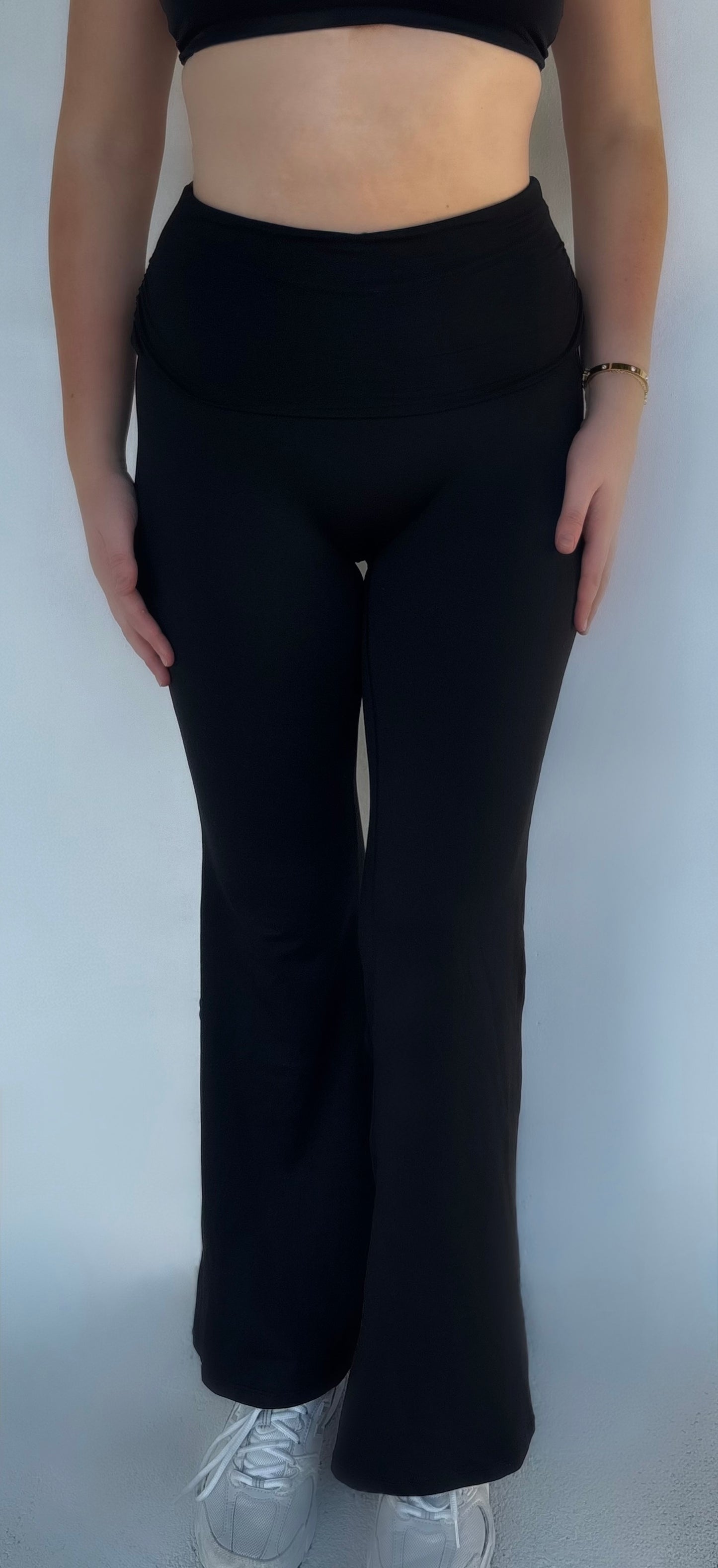 Off-Duty Flare leggings