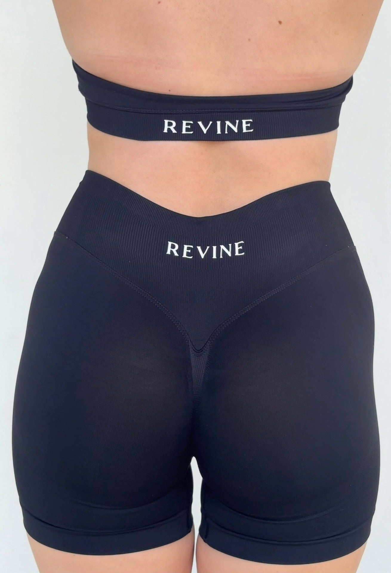 LUNA seamless short